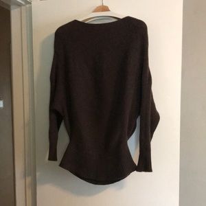 100% cashmere Theory Boatneck Sweater